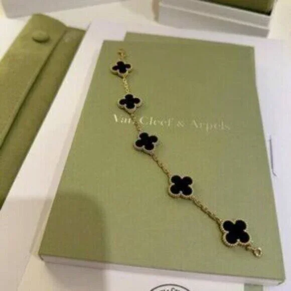 Authentic Van Cleef & Arpels Vintage Alhambra Bracelet
